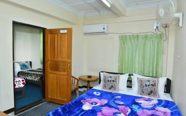 Tha Ha Zar Ta Hotel