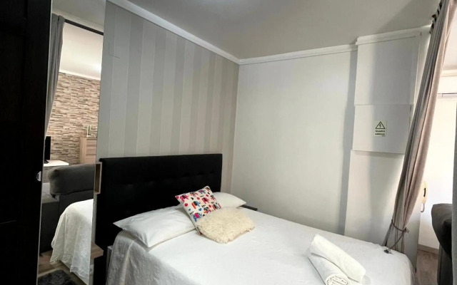 Marina Plaza - Apartments