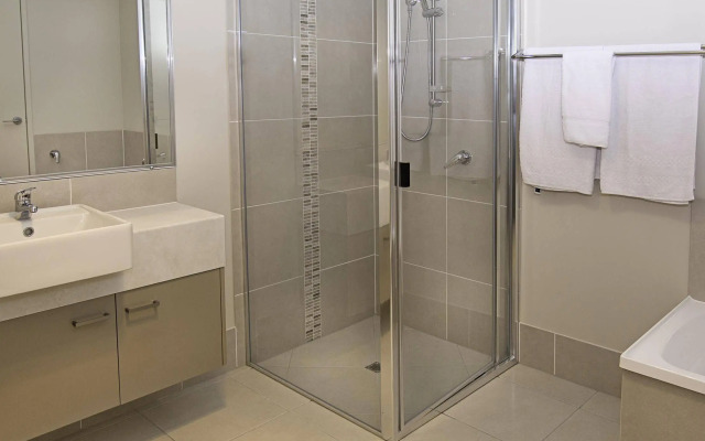 Direct Collective - Villas on Rivergum