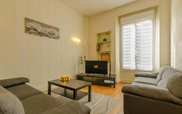 Appartement Romilly-sur-Seine, 4 pièces, 6 personnes - FR-1-543-195