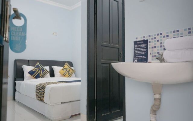 SPOT ON 2330 Pondok Grand Mamoa