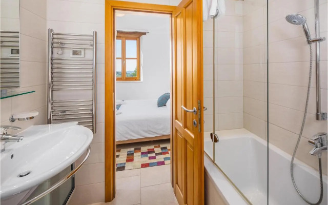 Holiday home Baredine III