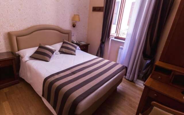 Piazza Di Spagna Studio Apt.