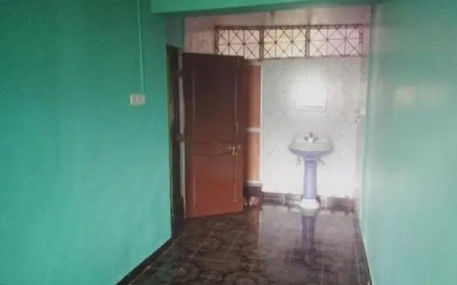 Ana Guest House