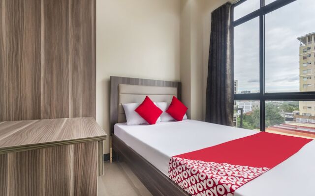 Jcad Hotel by OYO Rooms