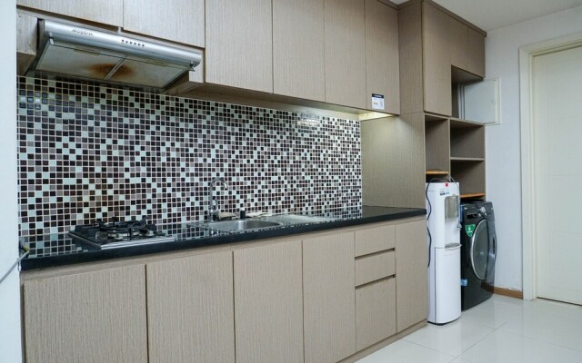 Strategic and Exclusive Stay 1BR @ Casa Grande Apartment