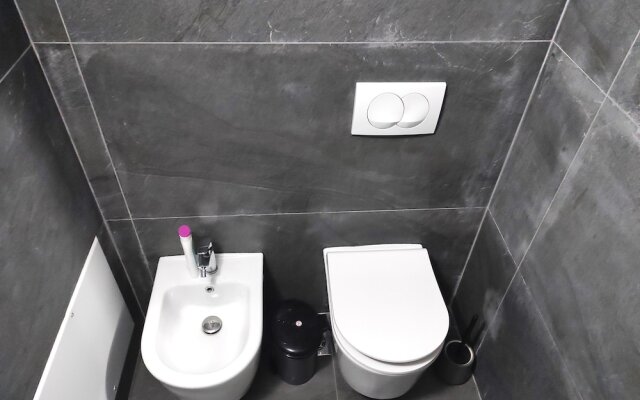 Seafront Apartment in Durres