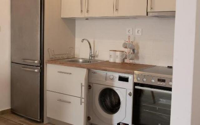 Irida's sea front apartment with astonishing view