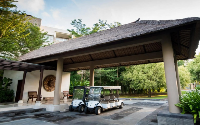 Luxury Apartment at AYANA Residences