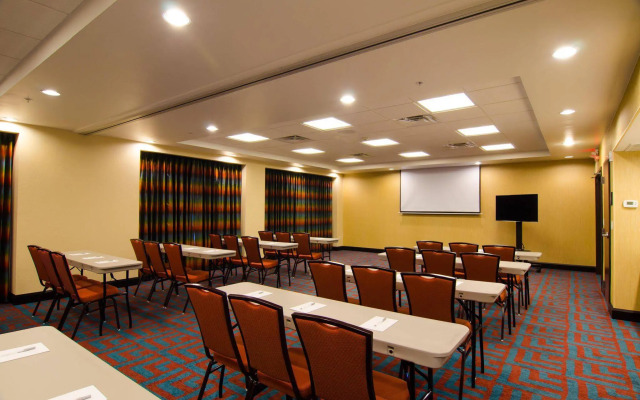 Hampton Inn & Suites Huntsville