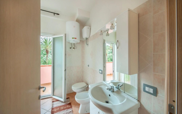 Nice Apartment in La Maddalena With 1 Bedrooms