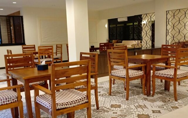 Cantya Hotel