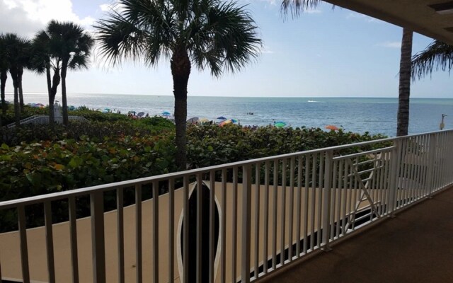 Vanderbilt Beach Resort