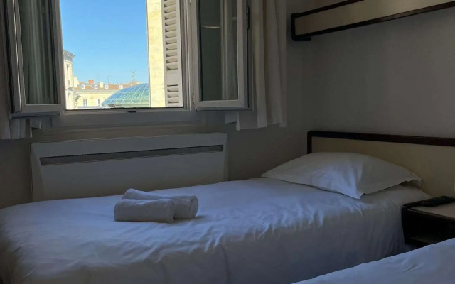 Hotel des Grands Hommes - Bordeaux Centre