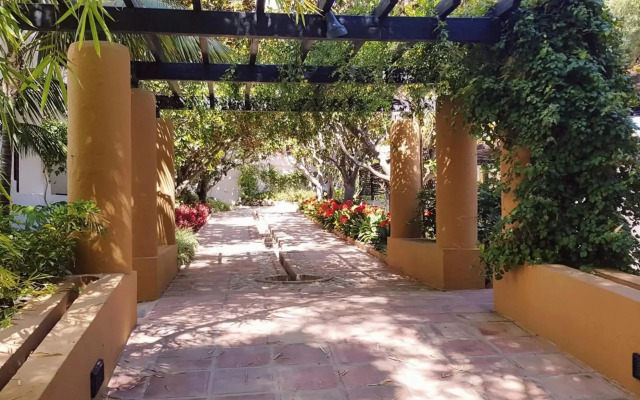 Penthouse in Jardines De Las Golondrinas