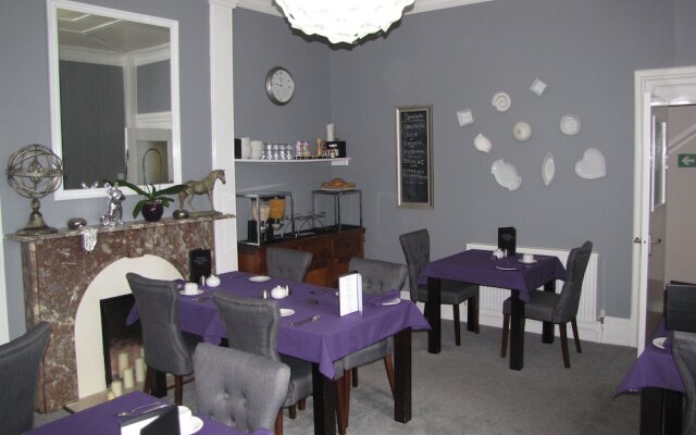 Ashmira Guest House