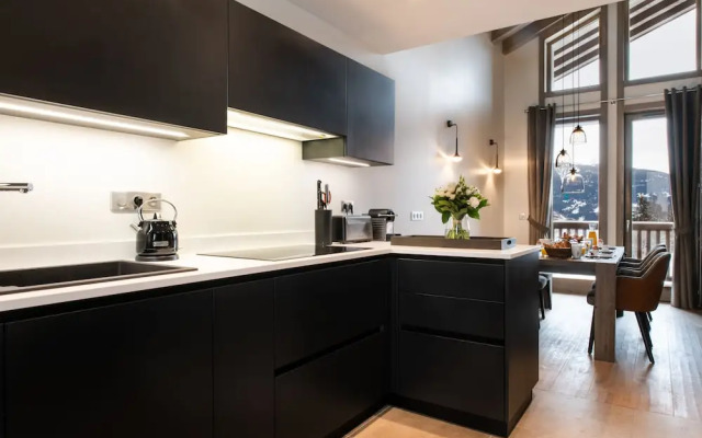 Yellowstone Lodge Chalet 2