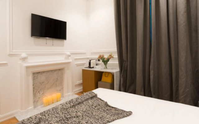 Via Chiodo Luxury Rooms