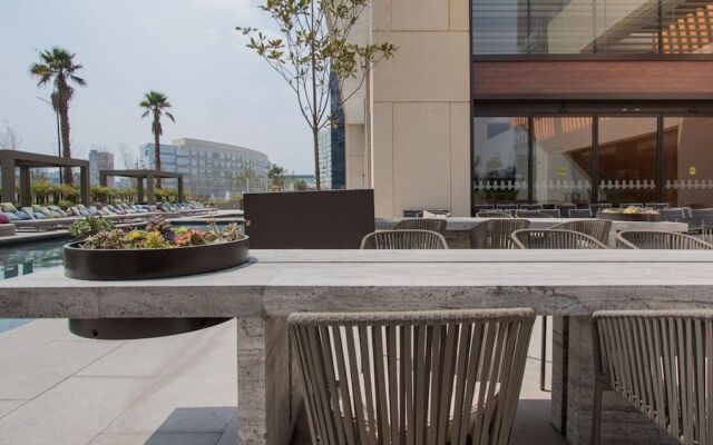 Miyana Amazing CityView Suite  by LiveMexicoCity