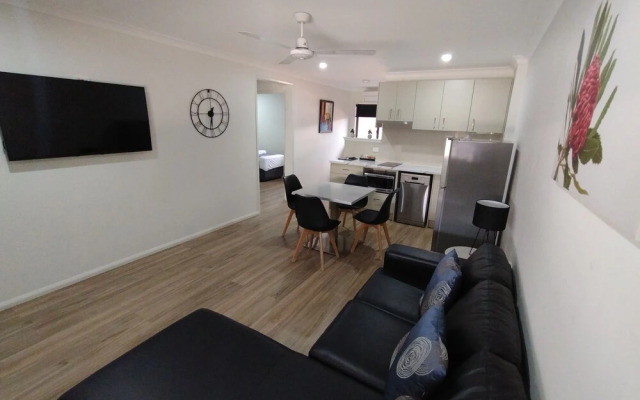 Cascade Motel In Townsville