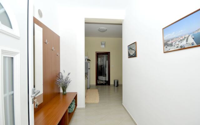 Apartments Roza