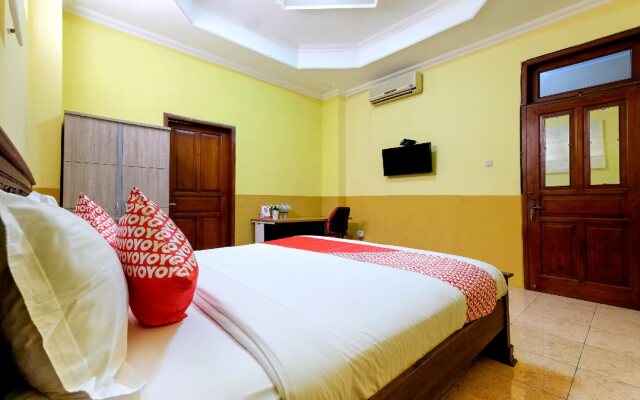 OYO 338 Guest House Omah Manahan
