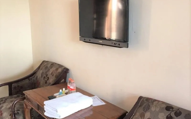 Hotel 68 Lembang by ZUZU