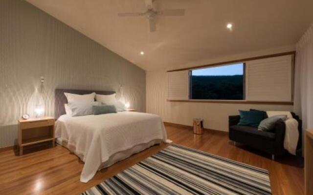 Otaha Beachfront Lodge