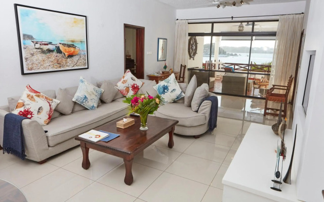 Tamarind Village Apartments