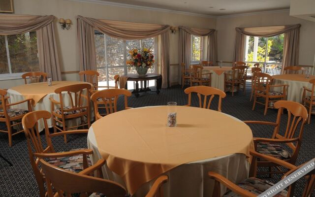 Regency Suites Boutique Hotel