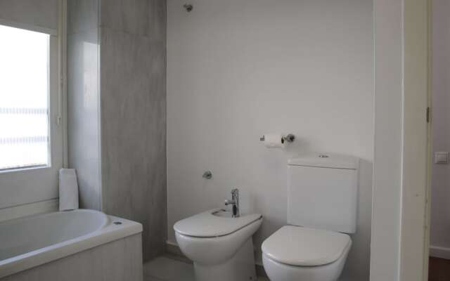 ApartUP San Vicente Hall