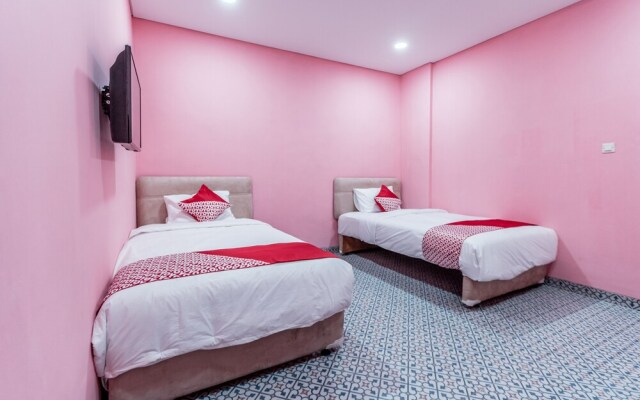 Kaya House A Co-living @Pluit by OYO Rooms