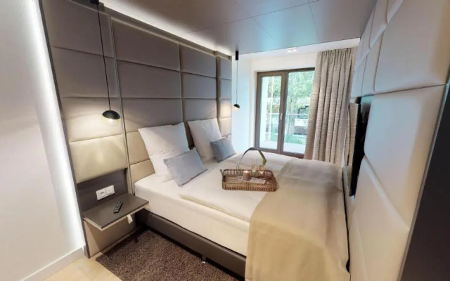 White Pearl Apartment 1.12