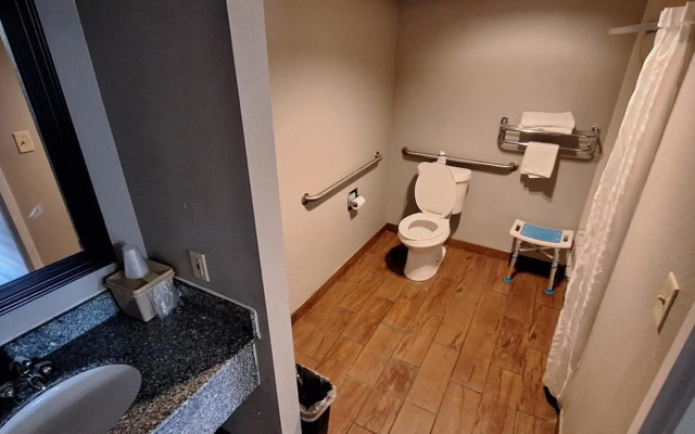 Motel 6 Knoxville, TN - East