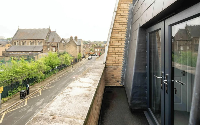 Superb 3bedroom House in Greenwich With Parking