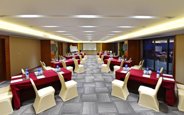 Grand Skylight Int'l Hotel Huizhou