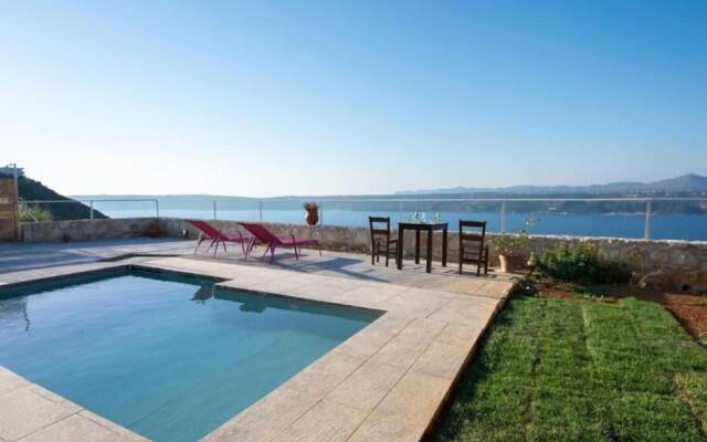 Aptera Dream Apartment