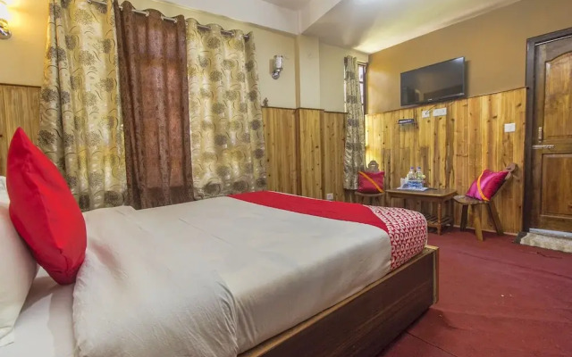OYO 19940 Roma Holiday Inn
