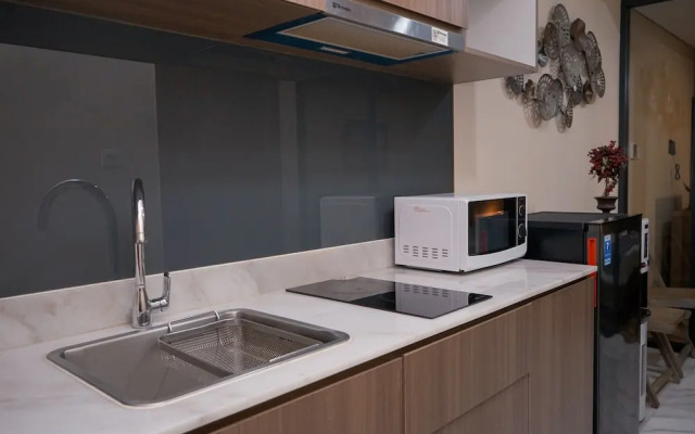 Warm And Cozy 1Br At The Smith Alam Sutera Apartment