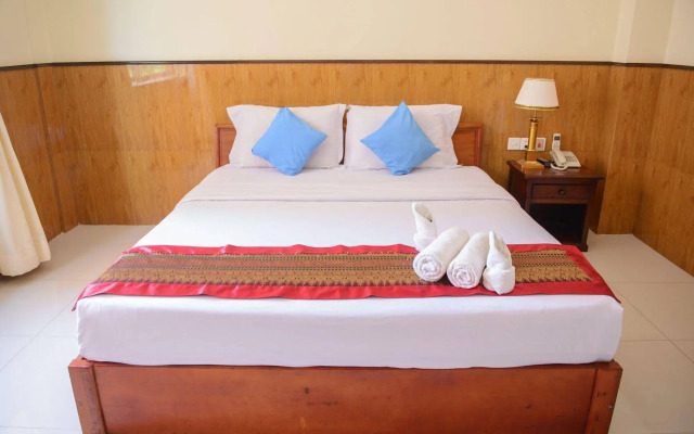 Yanathyna Ochheuteal Hotel