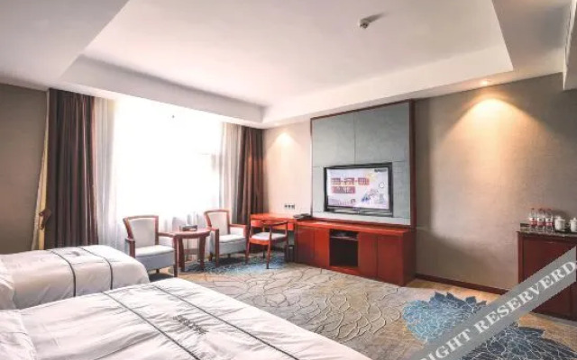 Tanghai Holiday Hotel