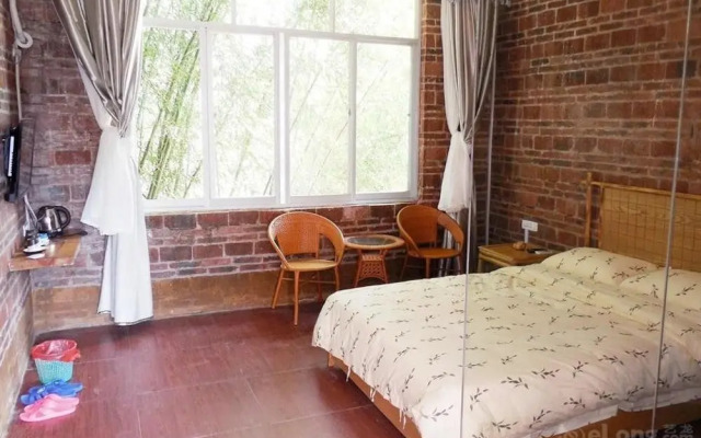 Yangshuo West Street Taste -Impress Holiday Hotel