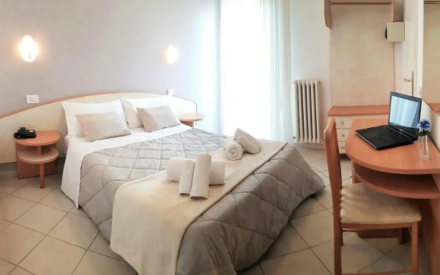 Hotel Prestige