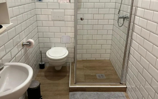 Brand new - 2BR/Sleeps 7 / Netflix + Nespresso (AF56A)