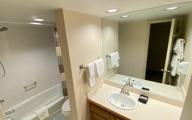 #112 Vail International