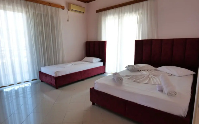 Eden Hotel
