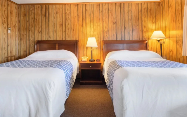 Knob Hill Motor Lodge – Hillsville