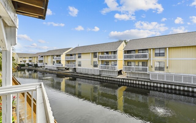 Sandpiper Cove 1053 1 Bedroom Condo by RedAwning