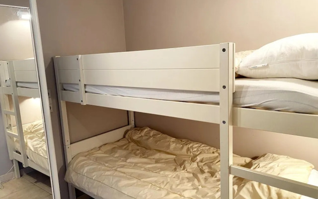 Apartment in Nieuwpoort Near Sandy Beaches