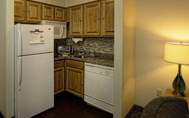 Candlewood Suites Eagan Arpt South - Mall Area by IHG